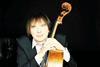 Julian Lloyd Webber with Strad