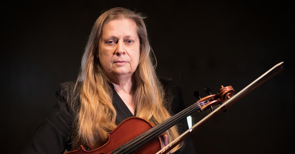 Chilean Chamber Orchestra bus crash kills American principal violist Penélope Knuth