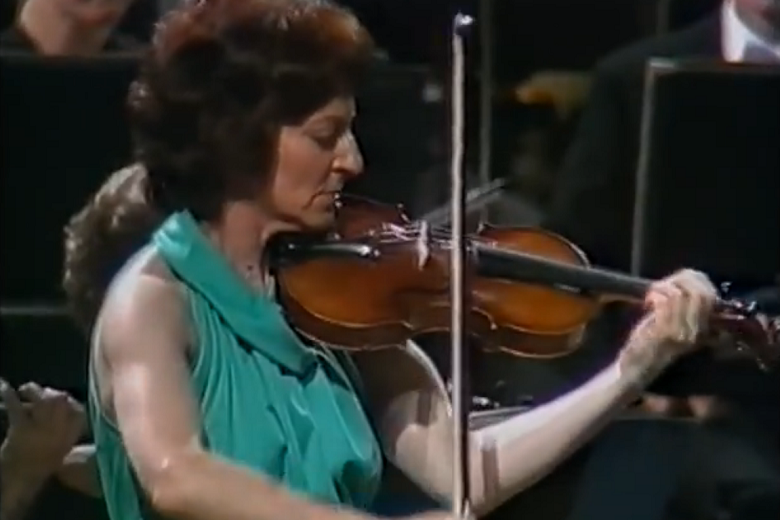 Wanda Wiłkomirska, one of Poland's foremost violinists and