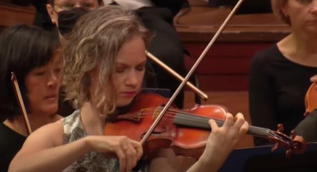 Hilary Hahn Performs Brahms Violin Concerto Video The Strad