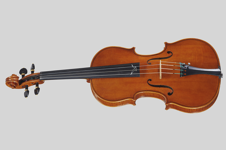 New violin dedicated to Russian former cosmonaut Valentina Tereškova | News | Strad
