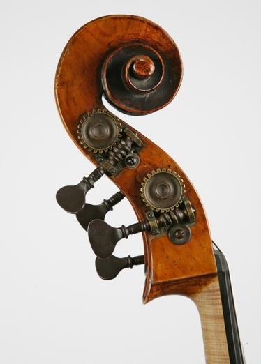The Strad - In Focus: A c.1680 double bass by Girolamo Amati II