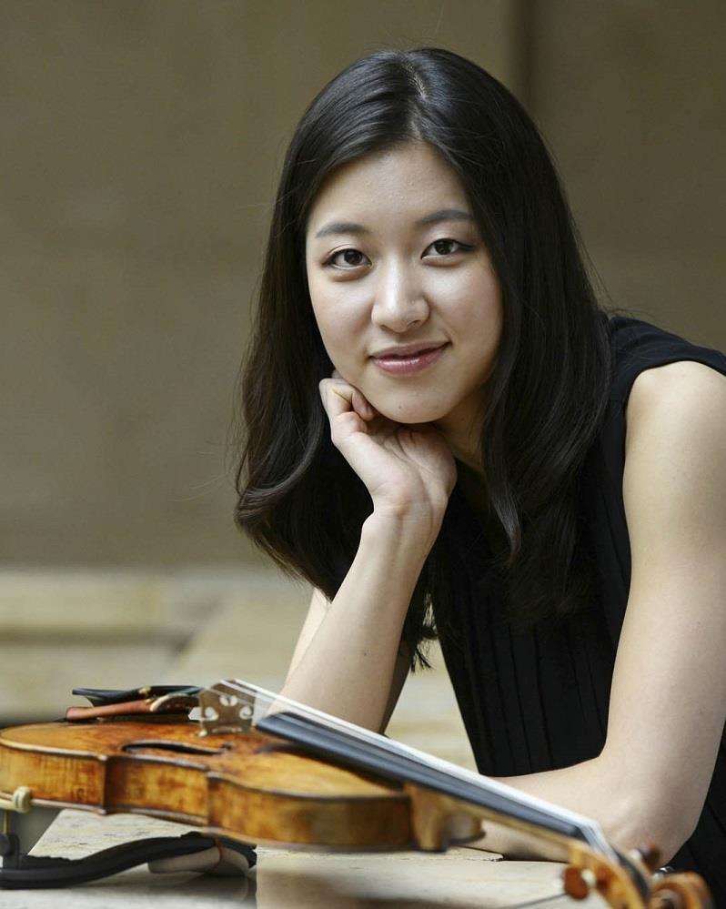 Christel Lee wins 2015 International Jean Sibelius Violin Competition