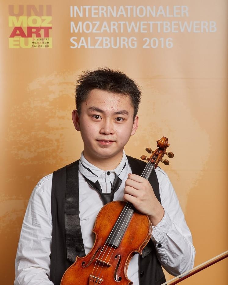 Chinese violinist Ziyu He wins International Mozart Competition