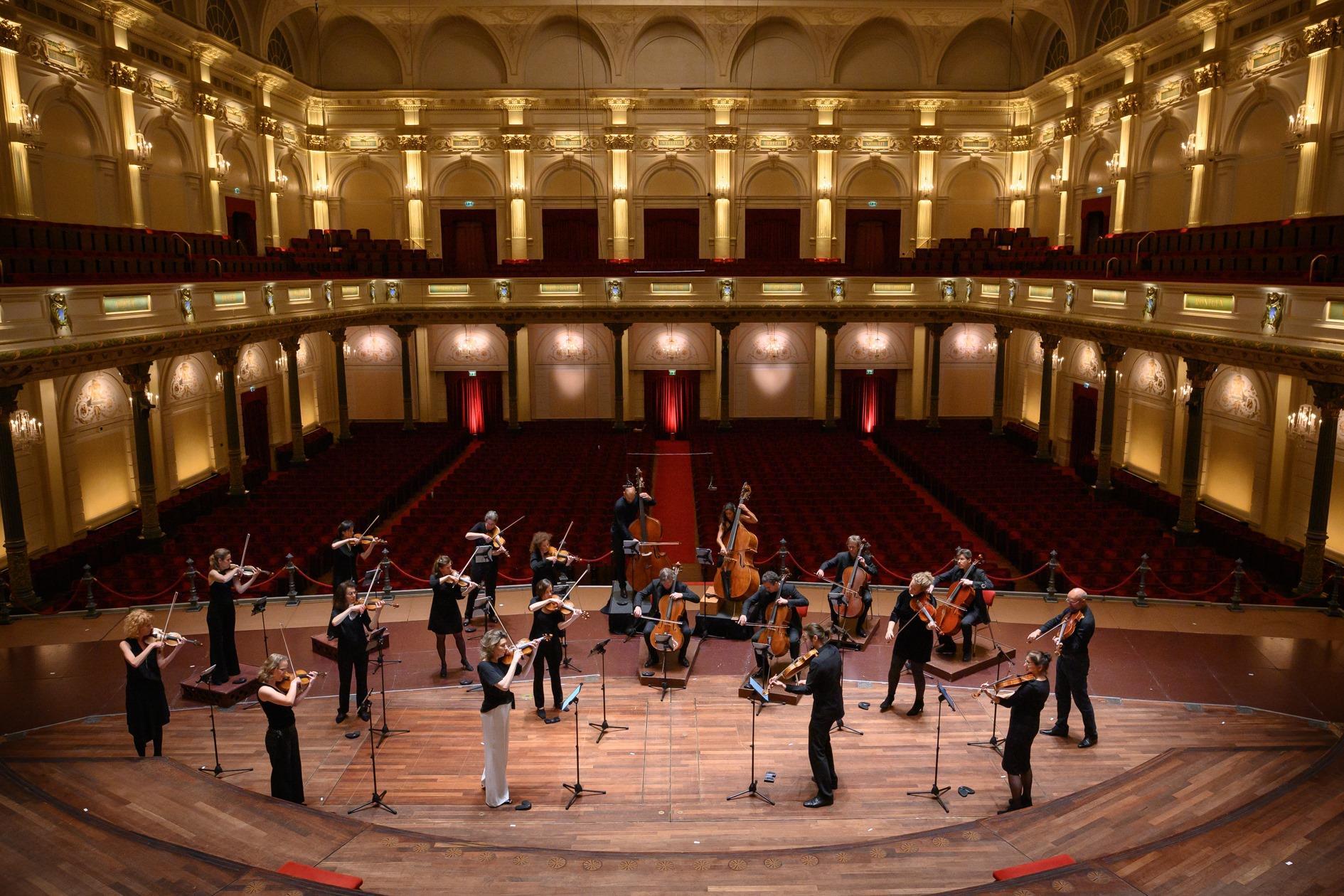 Amsterdam Sinfonietta performs in empty Concertgebouw Video The Strad
