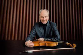 hartmut-rohde-viola-gallery-05-copyright-frank-jerke