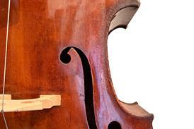 f-hole treble 1