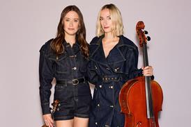 Decca_BalanasSisters_credit Pip Bourdillon