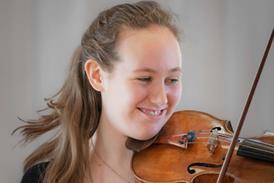 Maya pc Alexander Applegren