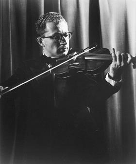 Performing as soloist with the St Louis Symphony in 1958