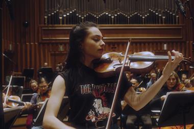 Esther Abrami Valse still 10