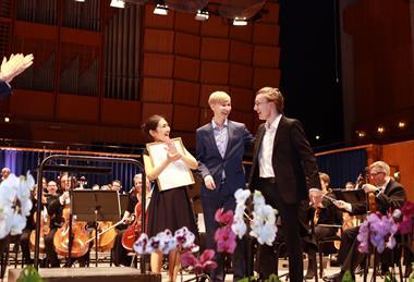 0410 Violin Bohdan and Hans Christian 03© Morten Kjærgaard FOTOgrafik