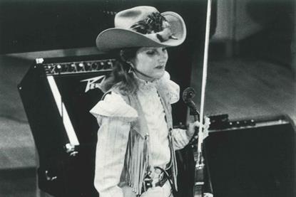 fox-fehling-with-the-csokies-ca-1990