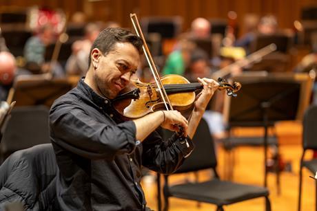 Shlomy Dobrinsky © Chris Hart