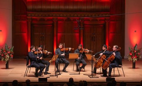 Silky Strauss from&nbsp;Alexander Sitkovetsky, Ning Feng, Timothy Ridout, Amihai Grosz, Yuya Okamoto and Daniel&nbsp;Blendulf. Photo: Simon Weir/Classical Media