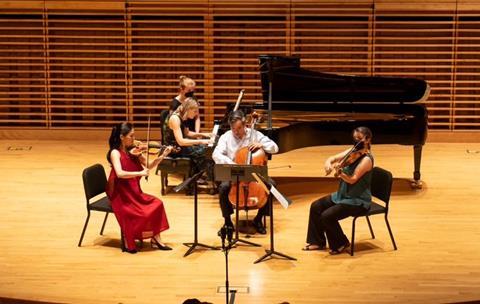 Kyung Sun Lee (violin), Rebecca Albers (viola), David Ying (cello) and Elinor Freer (piano) alluring in Dvořák