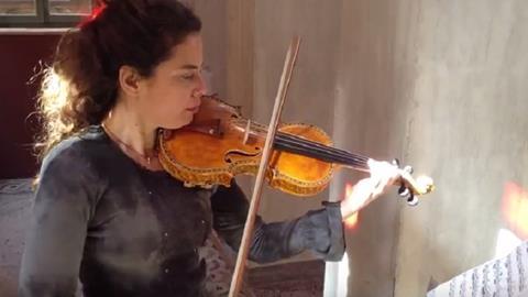 3d-printed violin hybrid