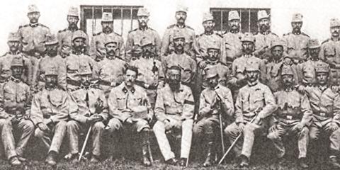 Violinist Fritz Kreisler with his Austrian regiment (bottom row, fourth from left) in 1914. He fought on the Eastern Front and later wrote about his war experiences in his memoirs, Four Weeks in the Trenche