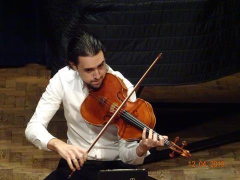 17515_paullaraia_982734