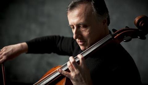 Raphael Wallfisch. Photo: Weaver Artist Management