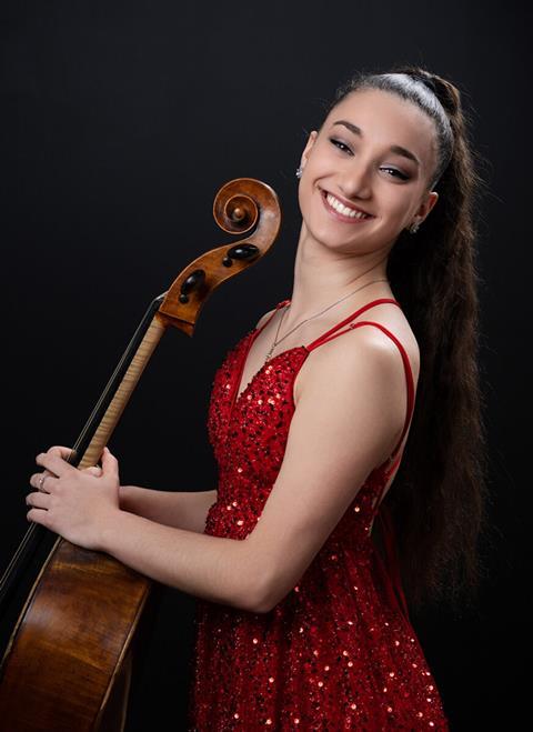MariaElliPetridou-h-873x1200 pc YEVHEN GULENKO