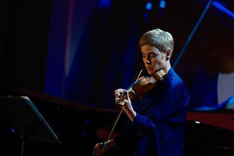 Isabelle Faust performs at 2024 Gramophone Awards © Colin Miller