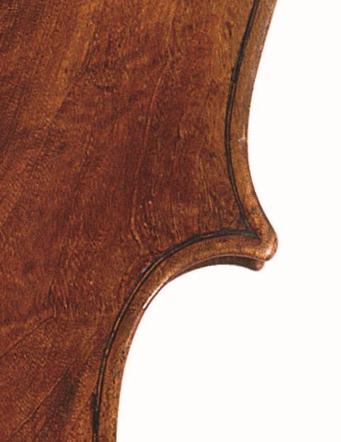 Corner of the 1817 cello