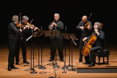 David Shifrin (centre) with the Cremona Quartet
