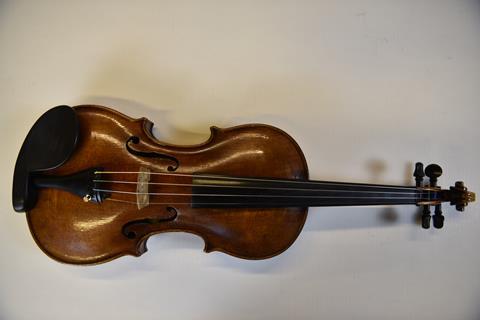 Auschwitz Violin-crMaxIapaolo