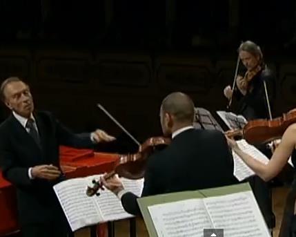 Orchestra_Mozart