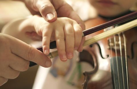 How-to-Choose-a-Violin-Teacher-for-Your-Child