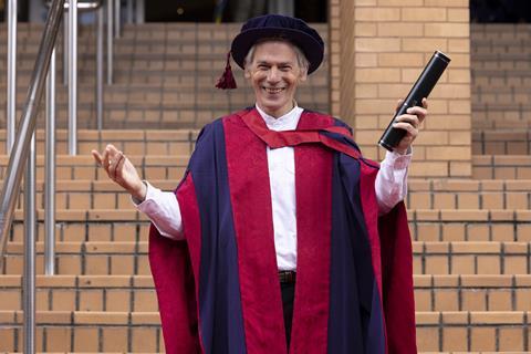 Garth Knox receives an honorary doctorate from the Royal Conservatoire of Scotland. © Martin Shields-RCS (2)