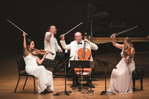 Smooth-as-silk Dvořák from (left–right) Kristin Lee, Jon Kimura Parker, Clive Greensmith and Cynthia Phelps. Photo: Cherylynn Tsushima