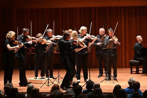 Australian Chamber Orchestra/Richard Tognetti (violin). Photo: Mark Allan/Barbican