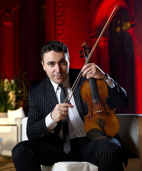 Vengerov-_Credit_Naim_Chidiac_courtesy_of_Abu_Dhabi_Festival_2012