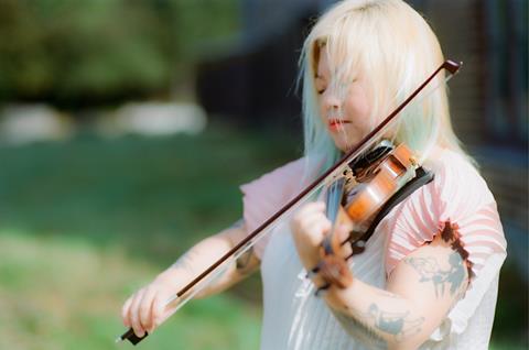 _media_3374_YuraLee4