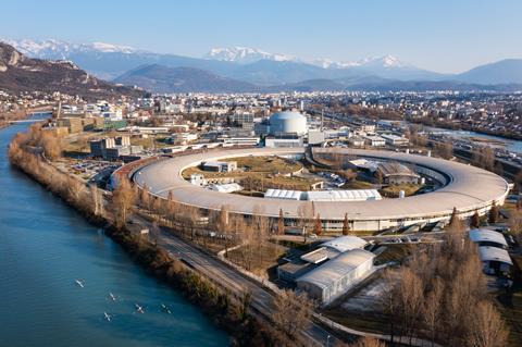 2_vuedici.org-090322-DJI_0625_c-ESRF-Vuedici