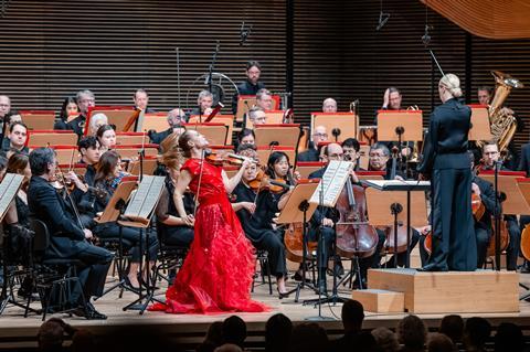 2425-LeilaJosefowicz-NYP-Brandon-Patoc_0015