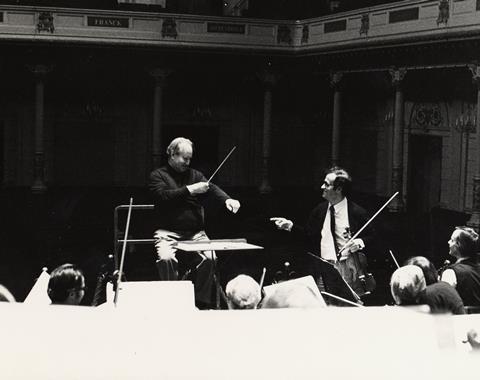 Ronald_Masin_David_Oistrakh_Okt24