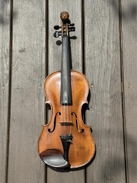 The Strad I bought my violin for 6 Anna Clyne The Strad