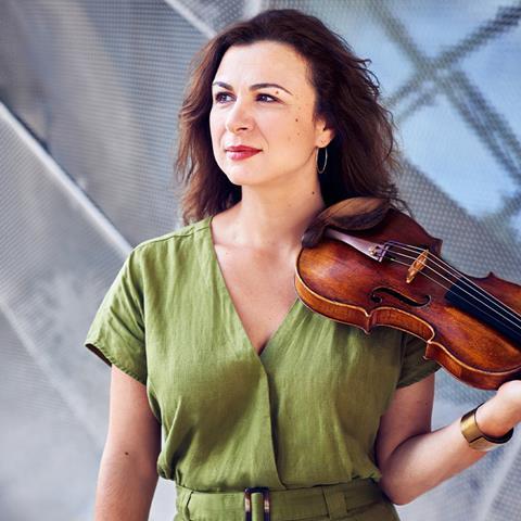 Violinist Sarah Nemtanu