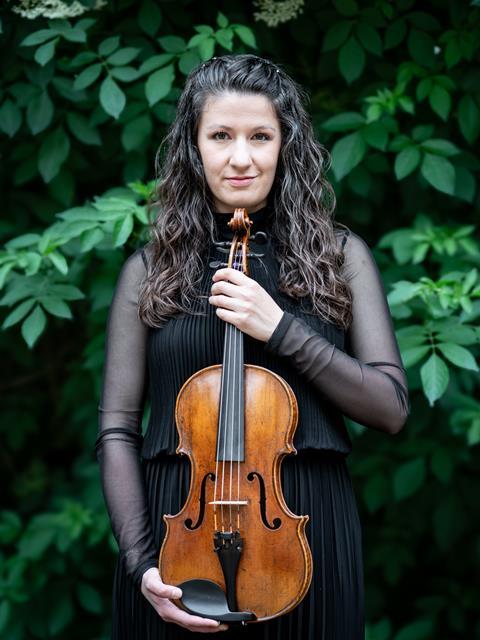 Bryony Gibson-Cornish with her 1610 Brothers Amati viola  photo Sam Cornish