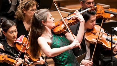 Janine Jansen performing Brahms. Photo: Chris Lee