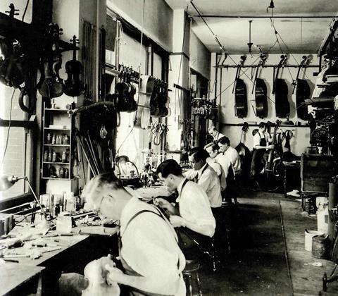 American bow makers