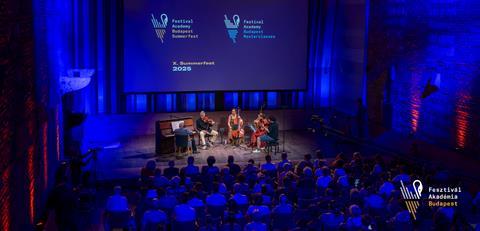 AND_11_NAP_Kurtag_033_l másolat