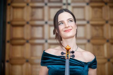 f42970bc337ac2da7c2d0983091b9d66bc42abca-5616x3744